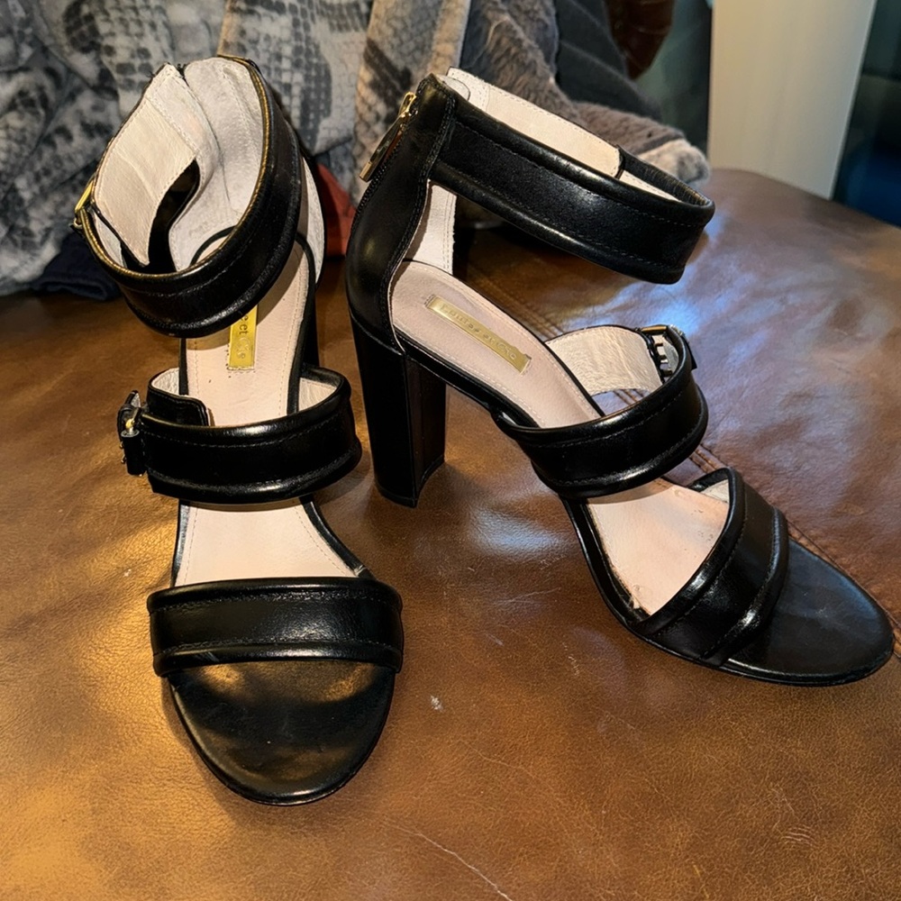 Louise et Cie strappy heels, size 9